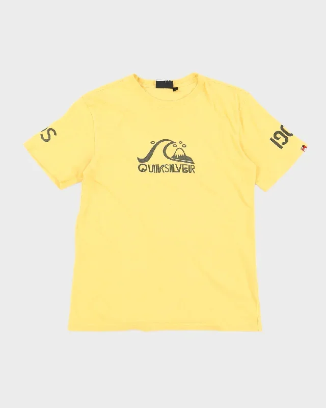 00s Quiksilver Yellow Printed T-Shirt - M