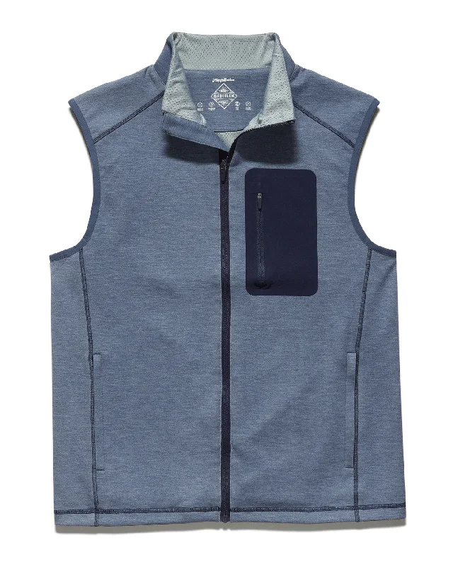 madeflex-movement-knit-vest-navy