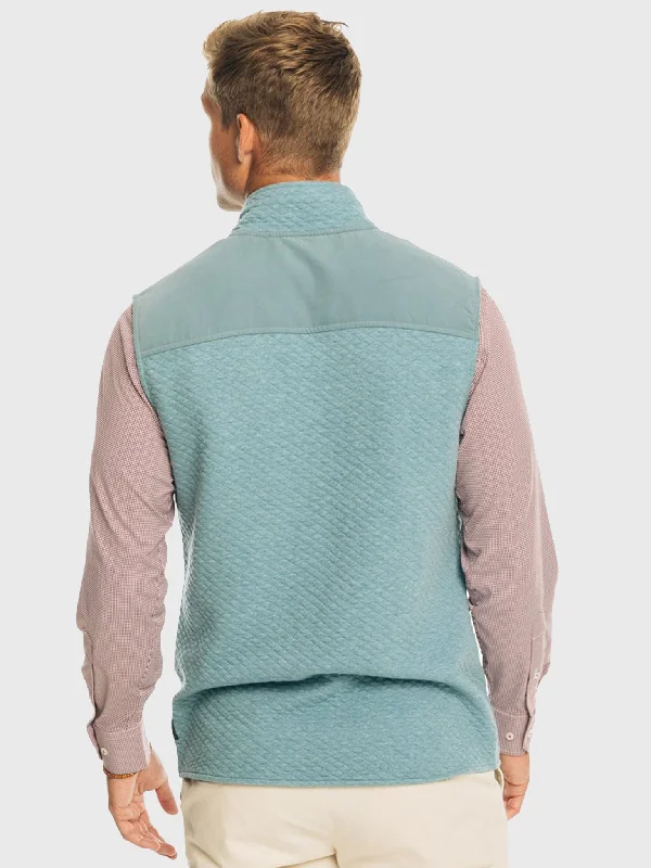 southern-tide-mens-sundown-quilted-vest