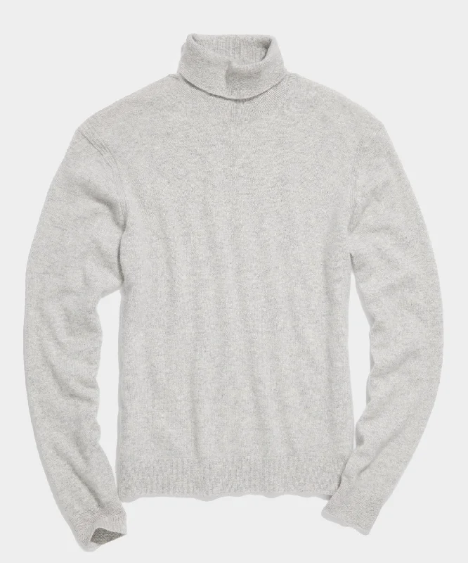 Cashmere Turtleneck in Heather Grey