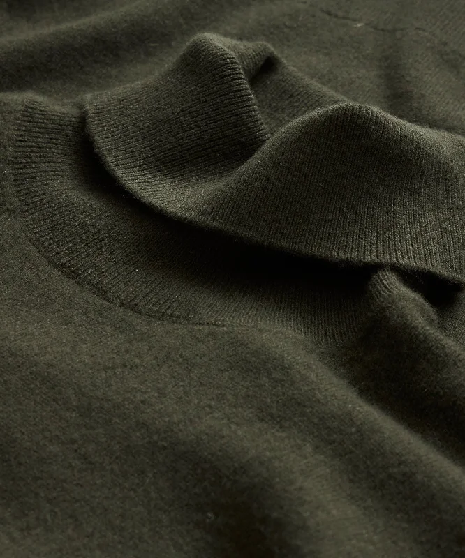 cashmere-turtleneck-snyder-olive