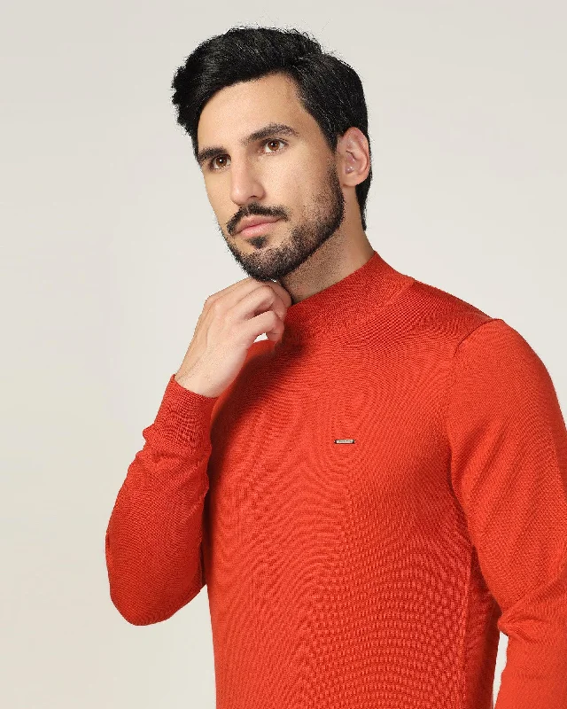 turtle-neck-sweater-in-rust-jester