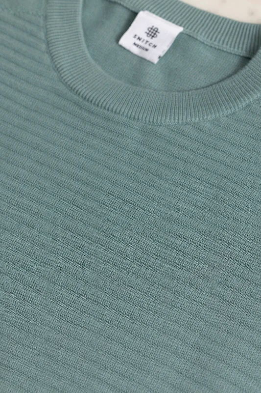 wabble-line-blue-sweater