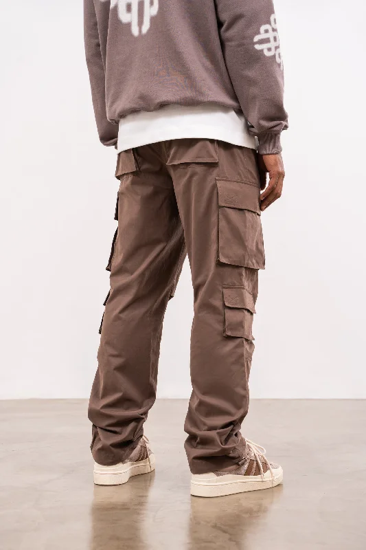 essentials-cargo-pant-brown