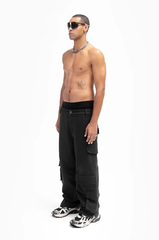 five-pocket-black-cargo-pants