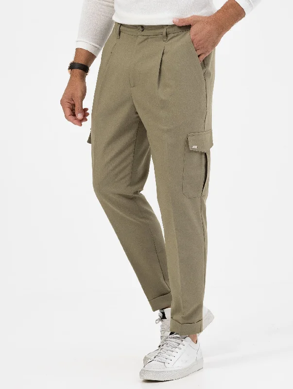 GARY CARGO PANTS IN GREEN