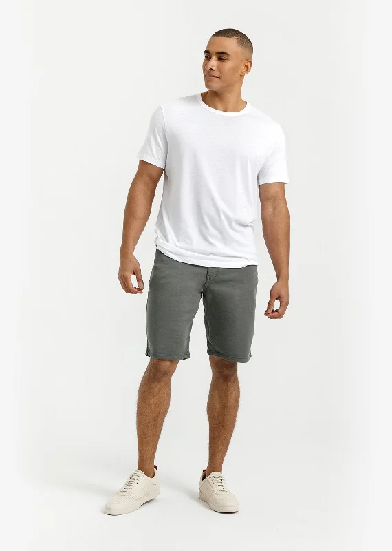 mens-stretch-shorts-relaxed-gull