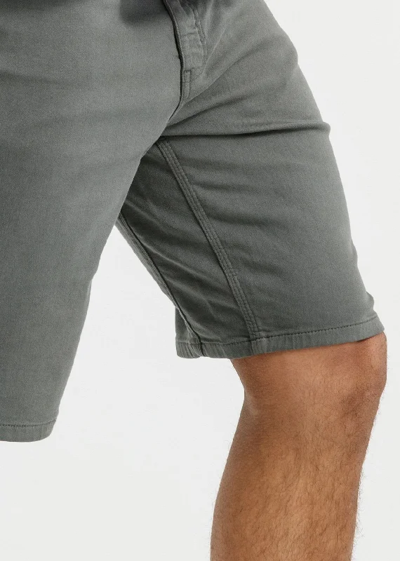 mens-stretch-shorts-relaxed-gull