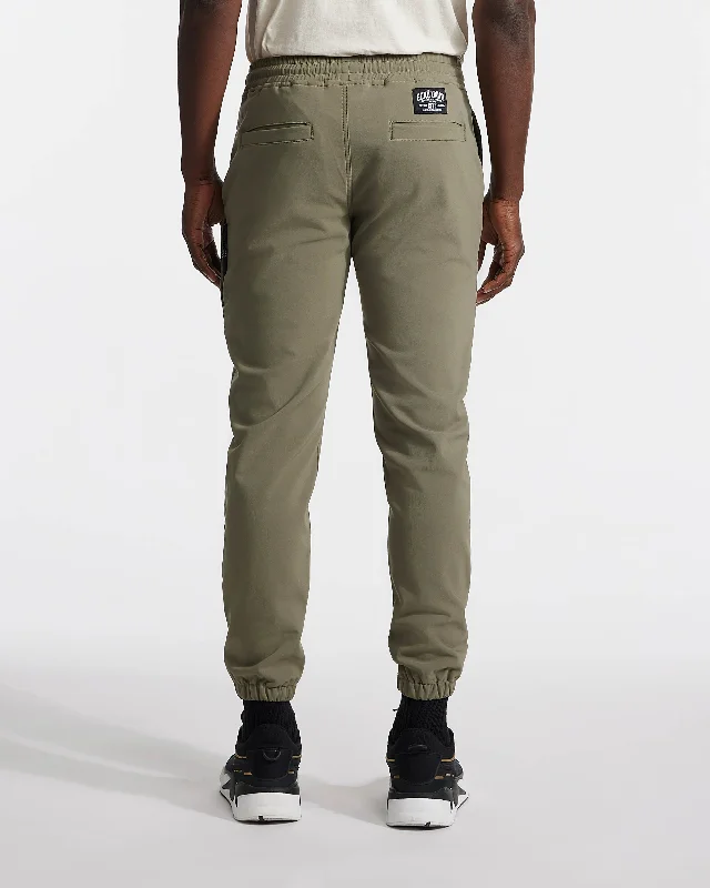 mens-tech-twill-excursion-tech-twill-pant-333-olive-eo43b98-eoli