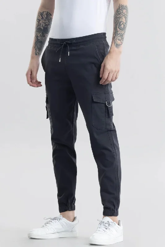 noemi-black-cargo-pant