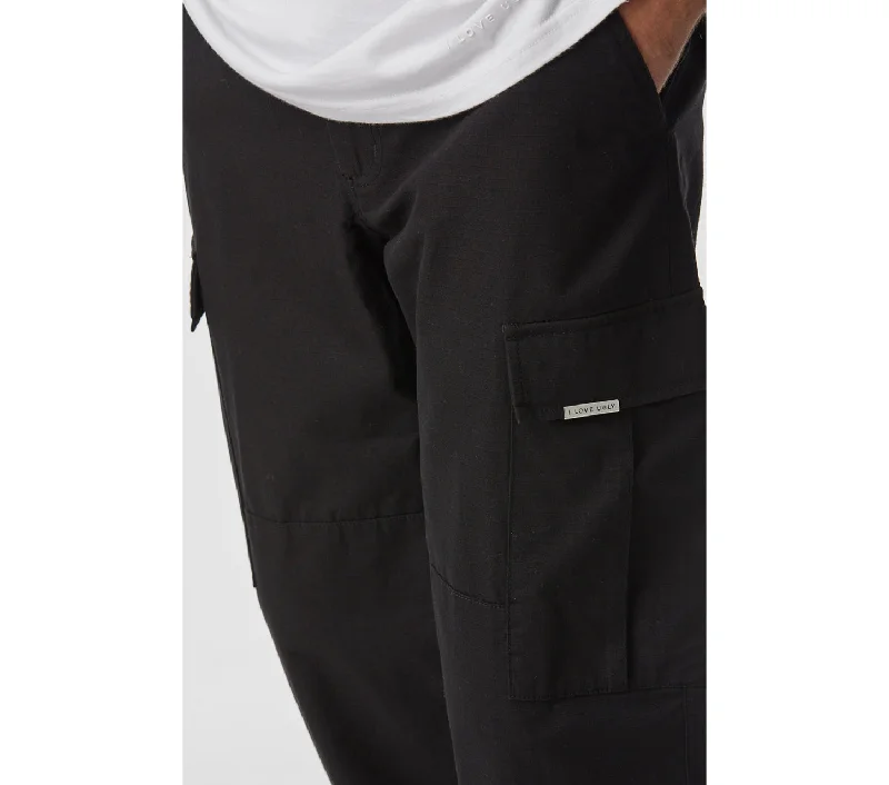 straight-cargo-pant-black-1