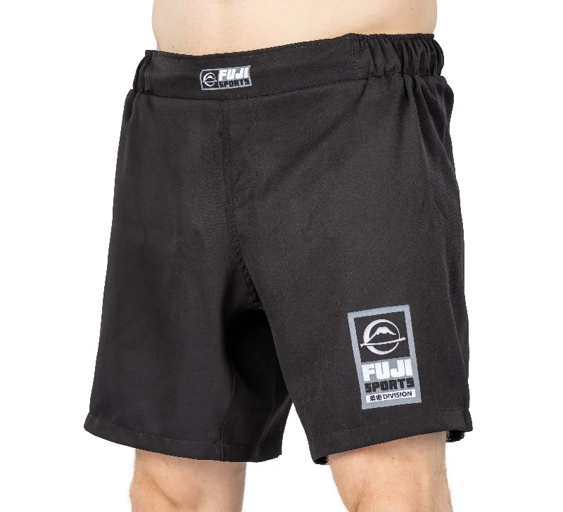 ultimate-training-shorts-black