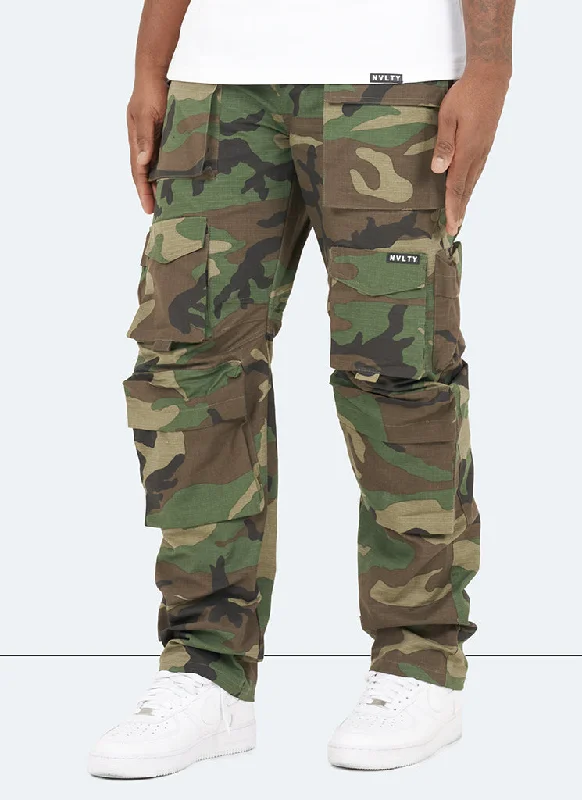 vintage-8-pocket-cargos-camo