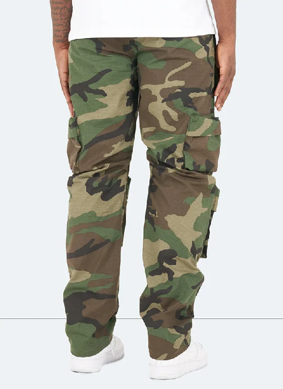 vintage-8-pocket-cargos-camo