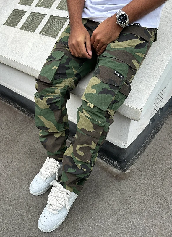 vintage-8-pocket-cargos-camo