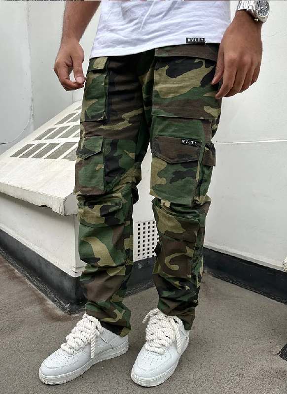 vintage-8-pocket-cargos-camo