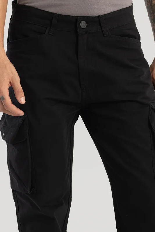 zoe-black-loose-fit-cargo-pants