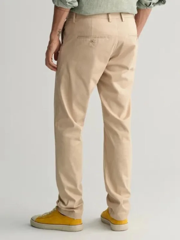 9475277-sports-chino-beige