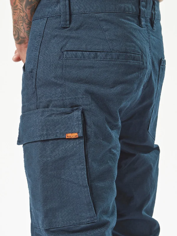 caliper-cuffed-pant-navy