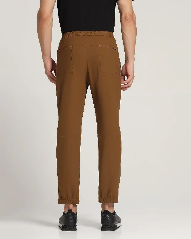 casual-khakis-in-tobacco-brown-nadal-fit-jin