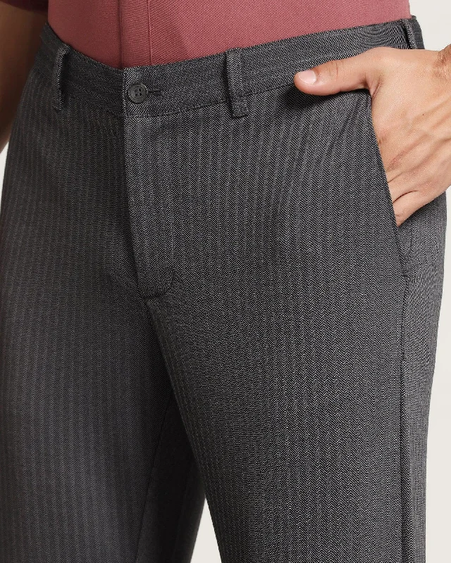 textured-casual-khakis-in-dark-grey-b-95-jorge