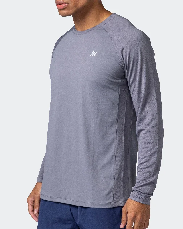 cross-train-long-sleeve-top-space-grey