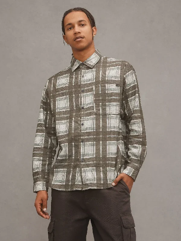 Hard Yakka Flannel Shirt in Charcoal Plaid