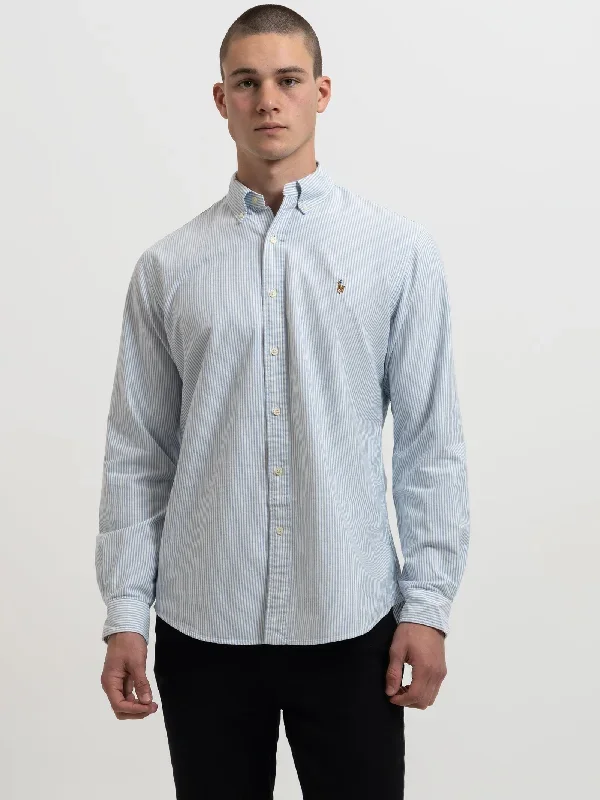 Long Sleeve Button Up Shirt in Blue & White