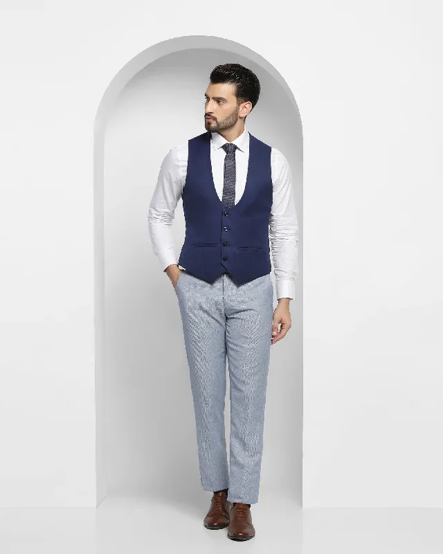 textured-6x-suits-in-blue-peter