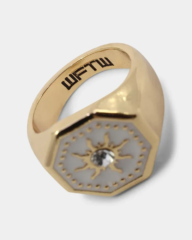 wild-for-the-weekend-octagon-sun-signet-ring-medium-gold-mens