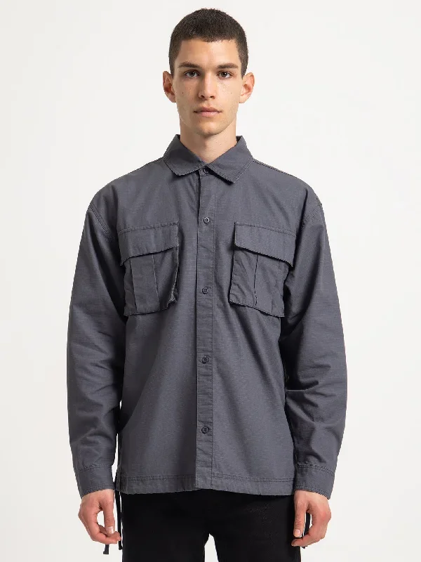 Wyatt Cargo Long Sleeve Shirt in Blueberry